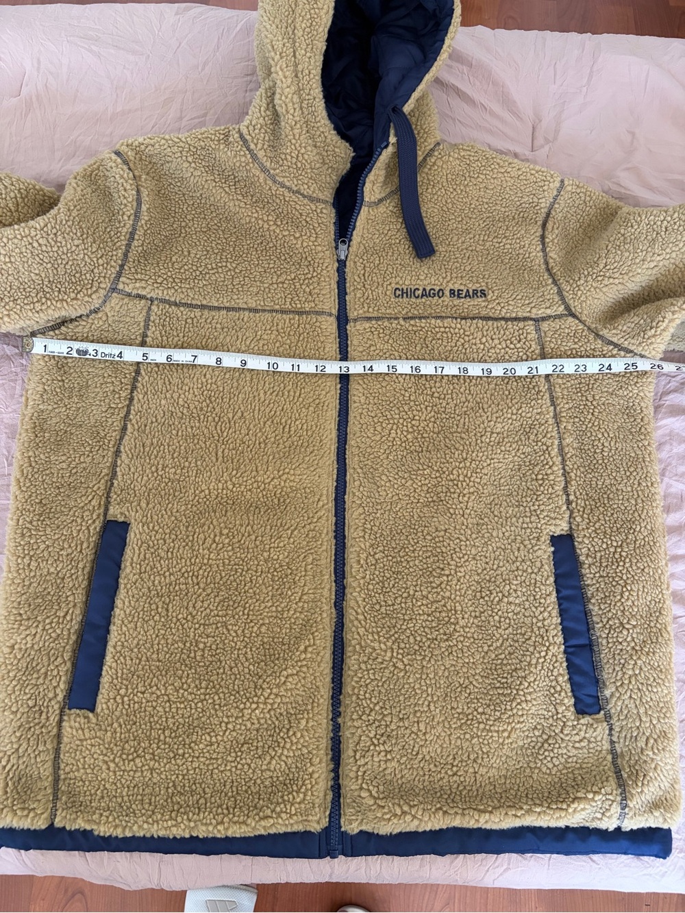 NFL Chicago Bears Reversible Sherpa & Quilted Full Zip Hooded Jacket | Size L - Picture 13 of 15